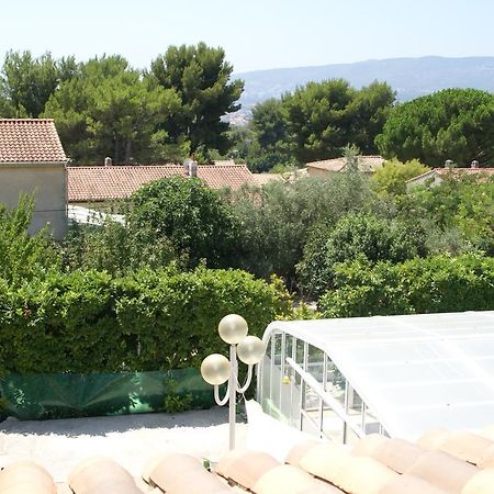 Air Du Temps Bed & Breakfast Ceyreste Exterior photo