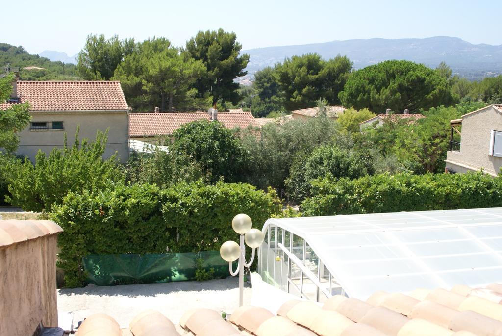 Air Du Temps Bed & Breakfast Ceyreste Exterior photo